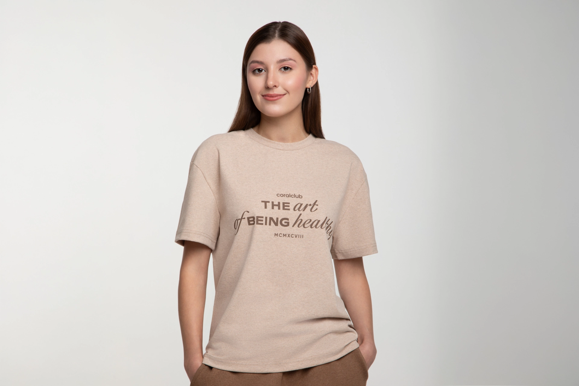 T-shirt (The SS25 Merch Collection ECO)